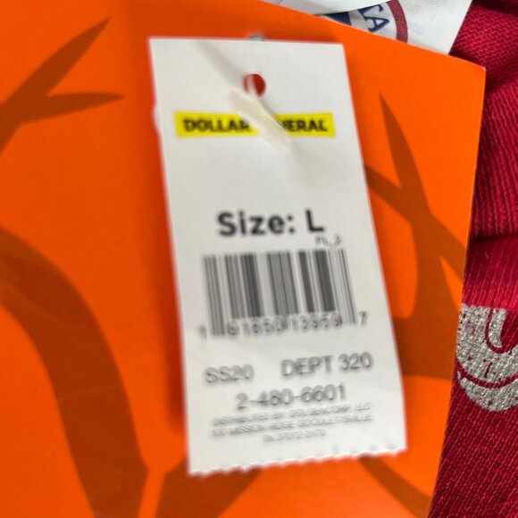 Realtree Outdoors Hunting Club Tshirt Mens Large Red  Delta Pro New - Picture 12 of 13